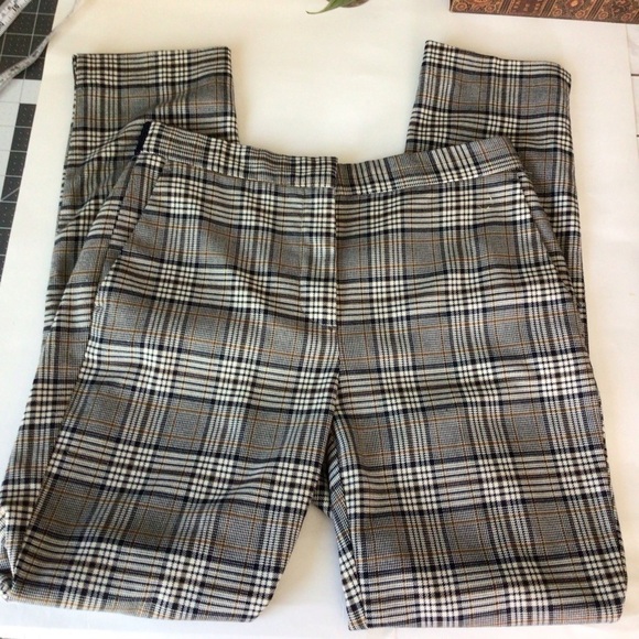 Zara Plaid Women On Taper Pants - Picture 5 of 14